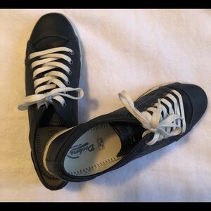 🎄Dockers by Gerli navy women’s shoes SZ  41